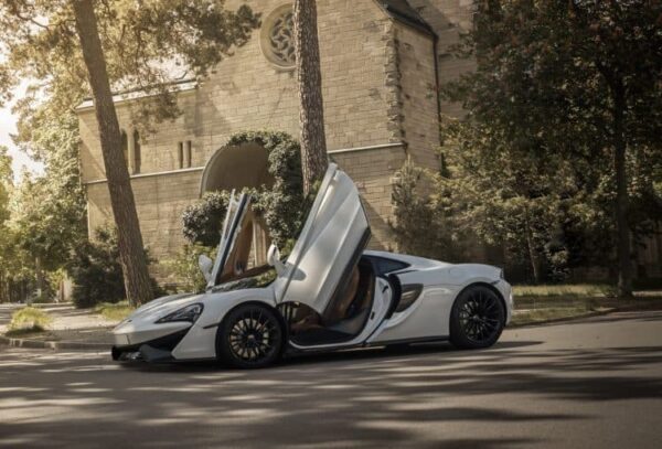 McLaren 570 GT Gutschein