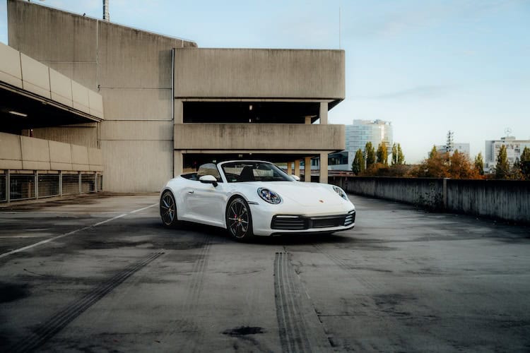 Porsche 911 Carrera S Cabrio mieten in Zürich